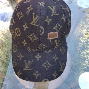Louis Vuitton Hat